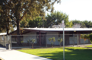 Royal Oaks Elementary